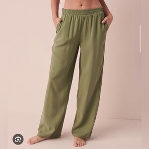 LA VIE EN ROSE | Wide Leg Lounge Pants | Large | Green